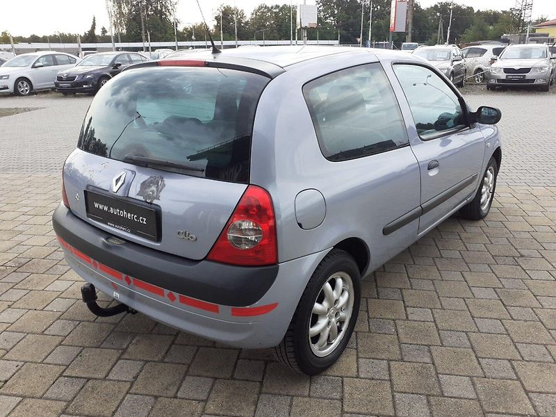 Renault Clio (2004) 1.2 - fotka 4 z 16