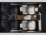 Range Rover SV Coupé.