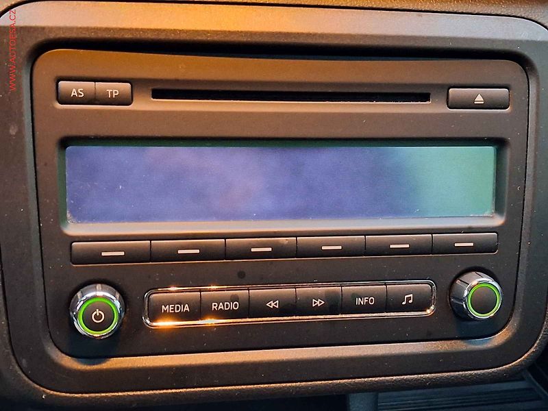 Škoda Roomster (2014) 1.2 TSi, Fresh, park.čidla - fotka 15 z 16