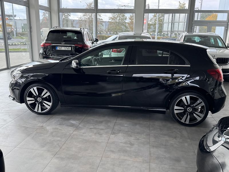 Mercedes-Benz Třídy A (2018) A180d NAVIGACE LED KAMERA - fotka 4 z 27