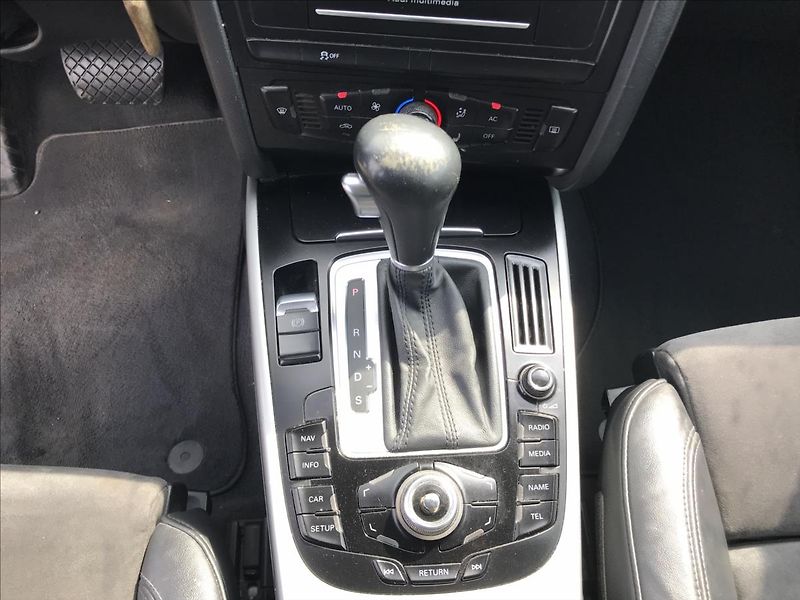 Audi A4 2,7 - fotka 10 z 15
