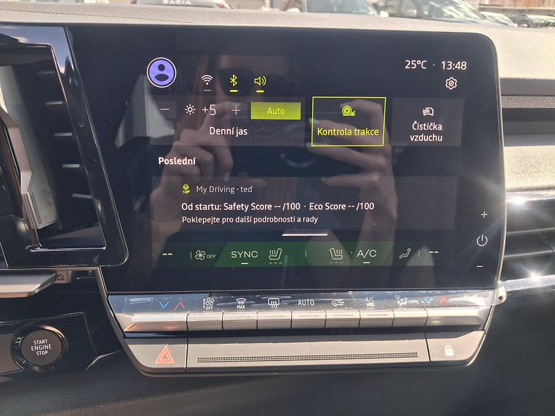 Renault Austral (2026) evolution mild hybrid 150 auto - fotka 17 z 42