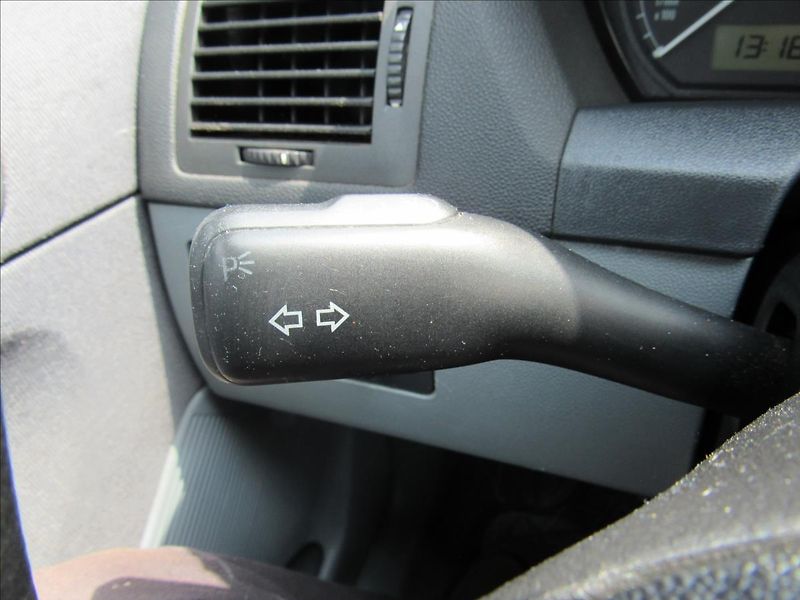 Škoda Fabia 1,2 HTP 40kW - fotka 19 z 24