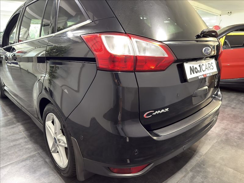 Ford Grand C-MAX 1,5   TDCI TITAN AT KAMERA FUL - fotka 33 z 39