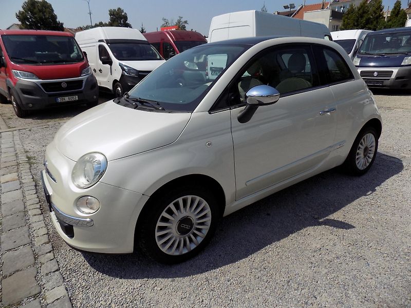 Fiat 500 1,2I 51 KW LOUNGE AUTOKLIMA - fotka 18 z 42