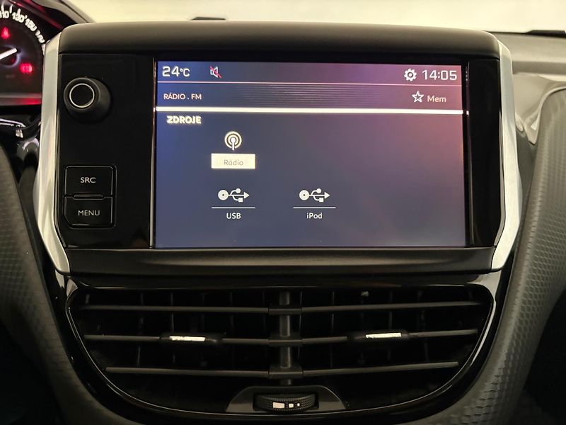 Peugeot 2008 (2017) GT-Line 1.6 BlueHDi 100K MAN5 - fotka 23 z 33