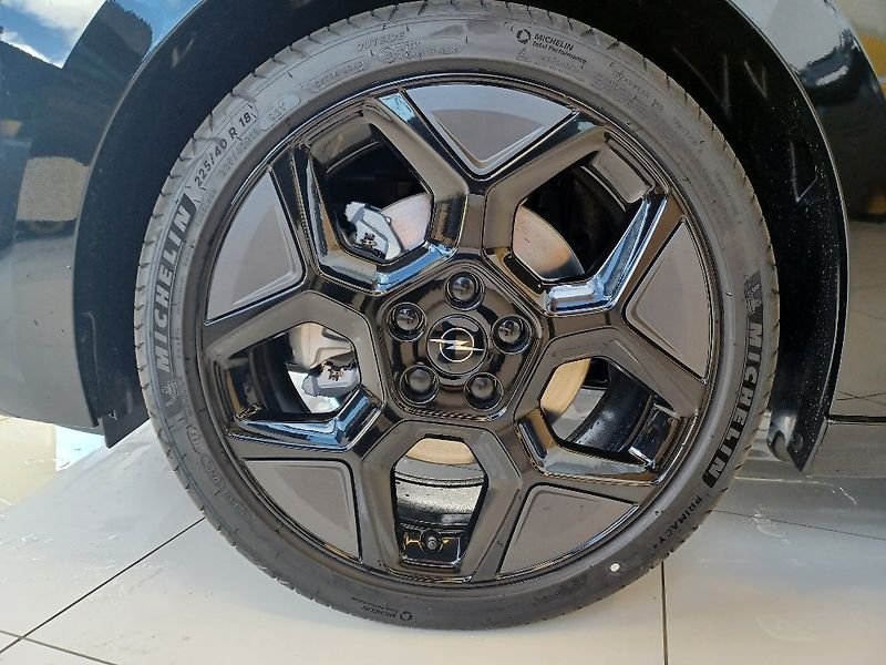 Opel Astra (2026) ST ULTIMATE Hybrid 1,2T 145kAT - fotka 5 z 28