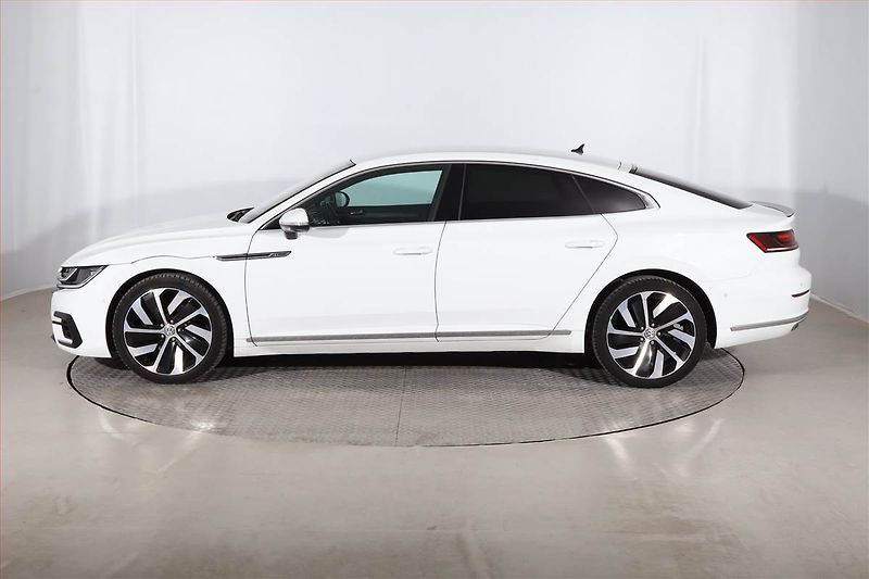 Volkswagen Arteon (2018) R-line 2.0 TDI - fotka 3 z 30