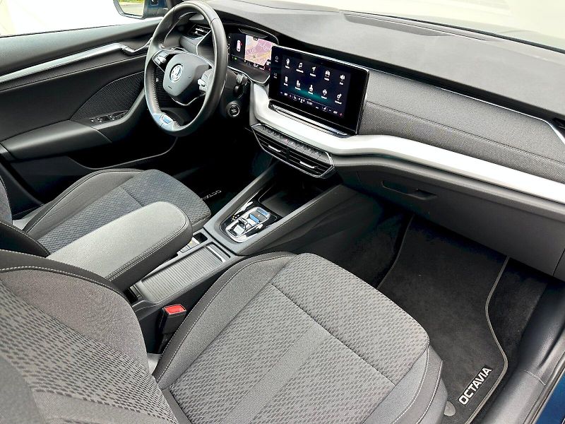 Škoda Octavia (2022) 1.0 TSI e-TEC 81kW DSG Style C - fotka 7 z 26