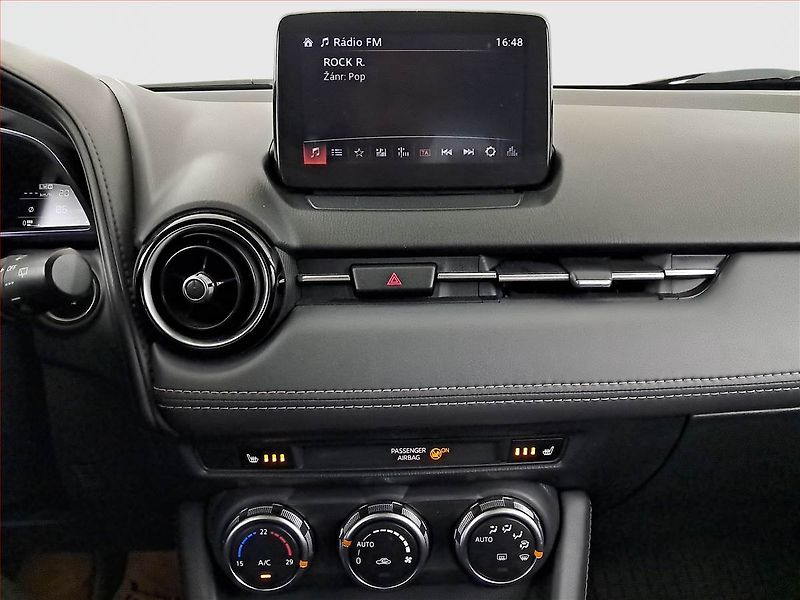 Mazda CX-3 (2019) Revolution 2.0 Skyactiv-G - fotka 12 z 18