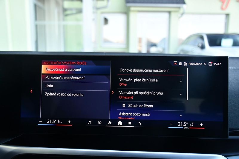 BMW i4 eDrive40 NAV REZERVACE - fotka 33 z 41