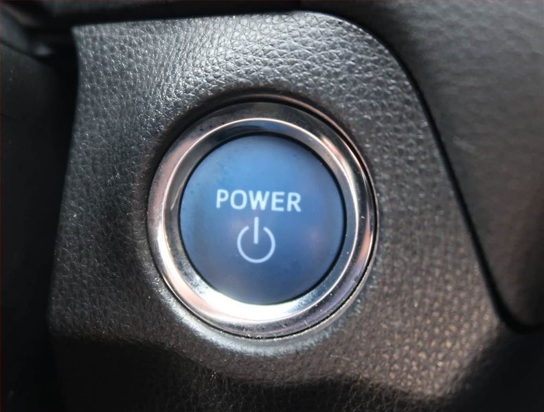 Toyota RAV4 (2019) Selection 2.5 Hybrid - fotka 16 z 18