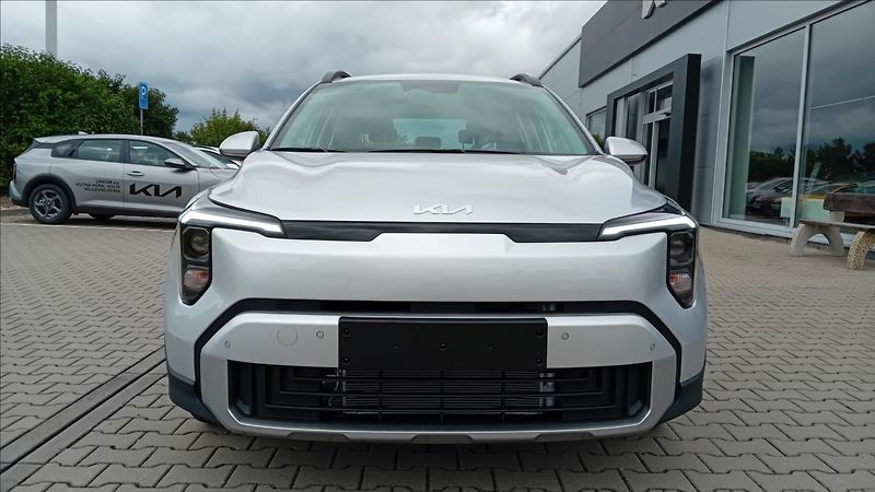 Kia Stonic 1,0 T-GDi SPIN - fotka 2 z 12