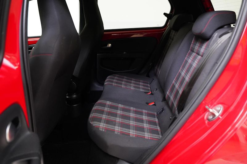 Volkswagen up! - fotka 23 z 24