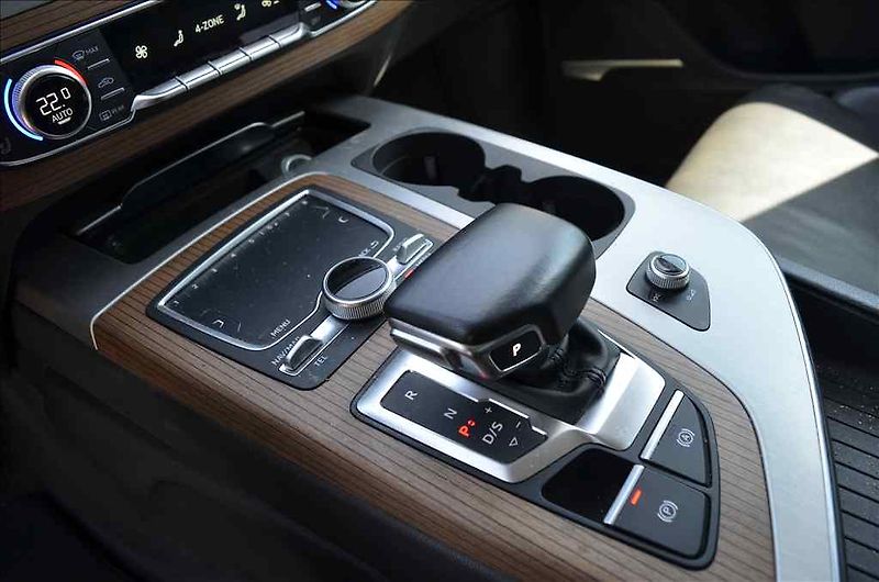 Audi Q7 (2017) 3,0 TDI QUATTRO - fotka 13 z 19