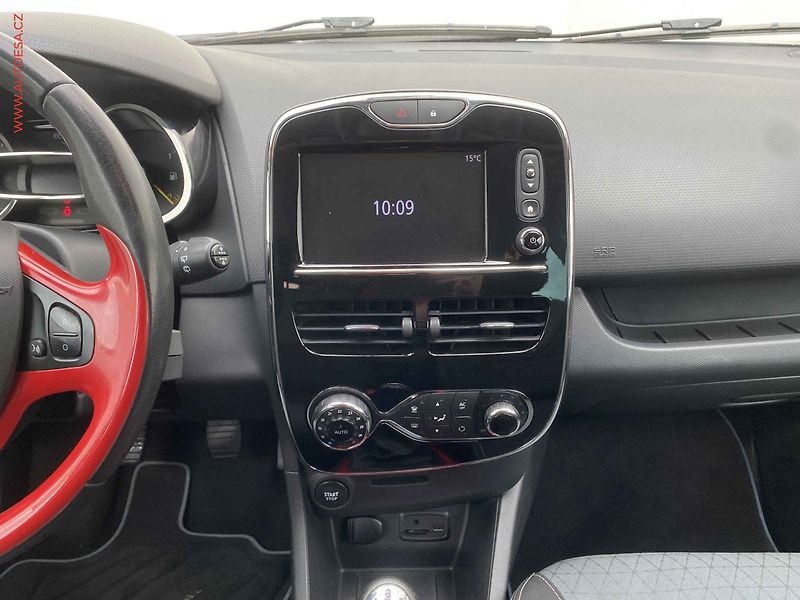Renault Clio (2013) 1.2 i, ČR, AC, výhřev sed - fotka 12 z 17