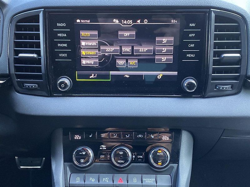 Škoda Karoq (2025) 2.0 TDI 4x4 DSG Sportline - fotka 13 z 39