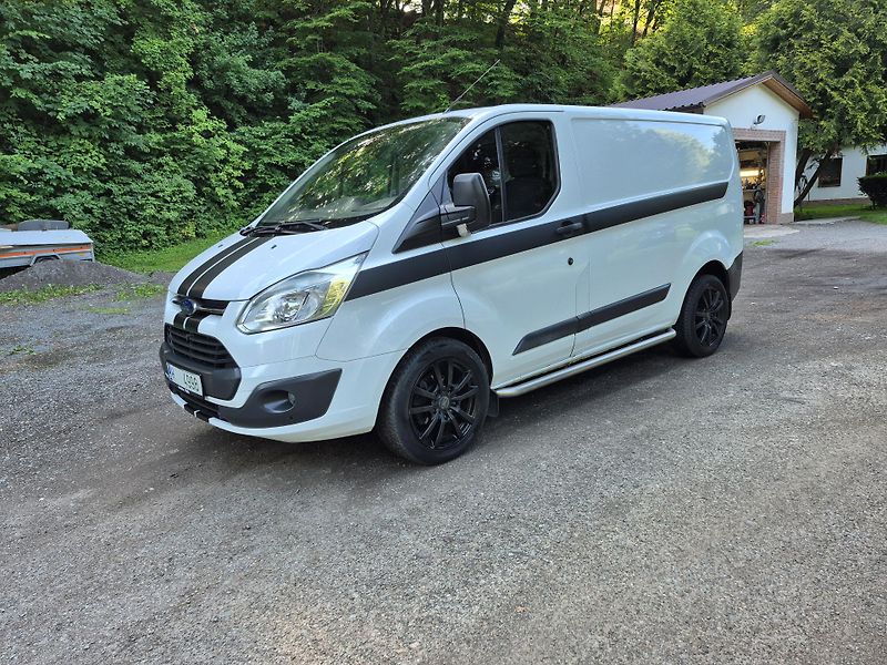 Ford Transit Custom (2013) 2.2Tdci 92Kw L1H1 klima - fotka 1 z 24