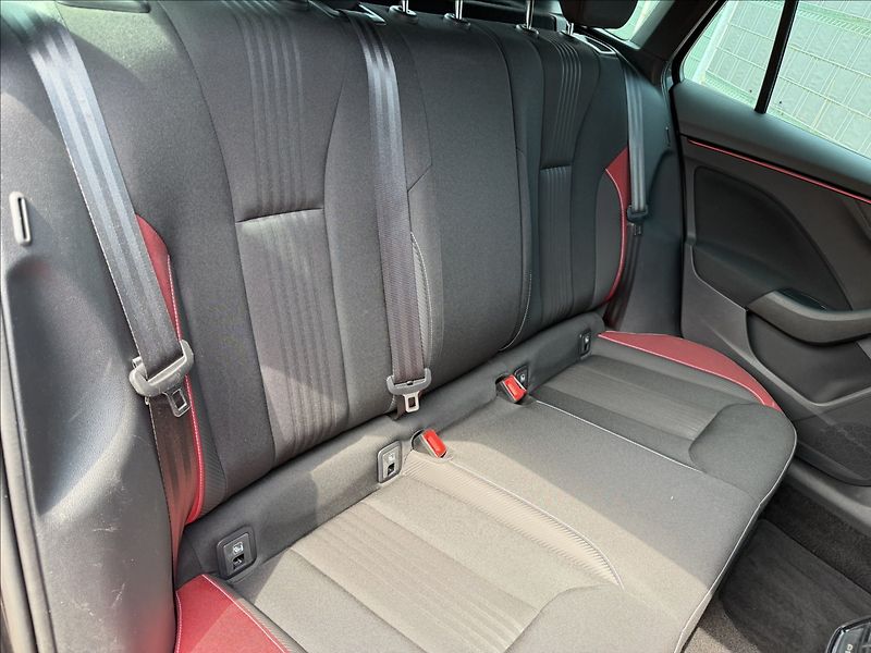 Škoda Scala 1.5 TSI Monte Carlo - fotka 23 z 26