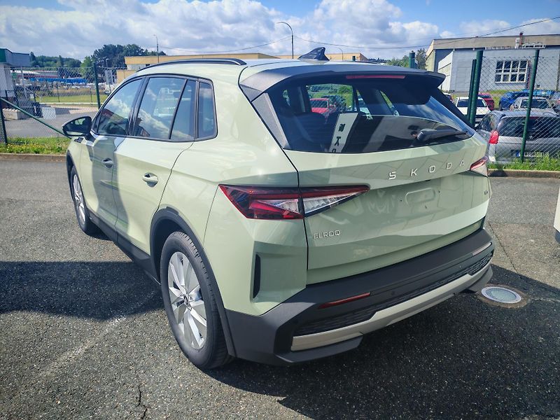 Škoda Elroq (2026) ESSENCE 61kWh MR2027 - fotka 4 z 16