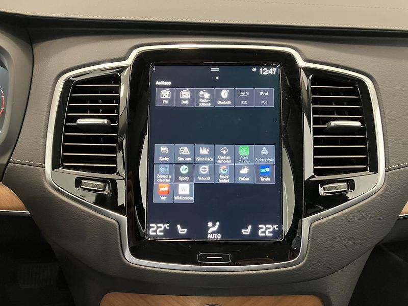 Volvo XC90 B5 AWD INSCRIPTION AT8, ČR - fotka 36 z 49