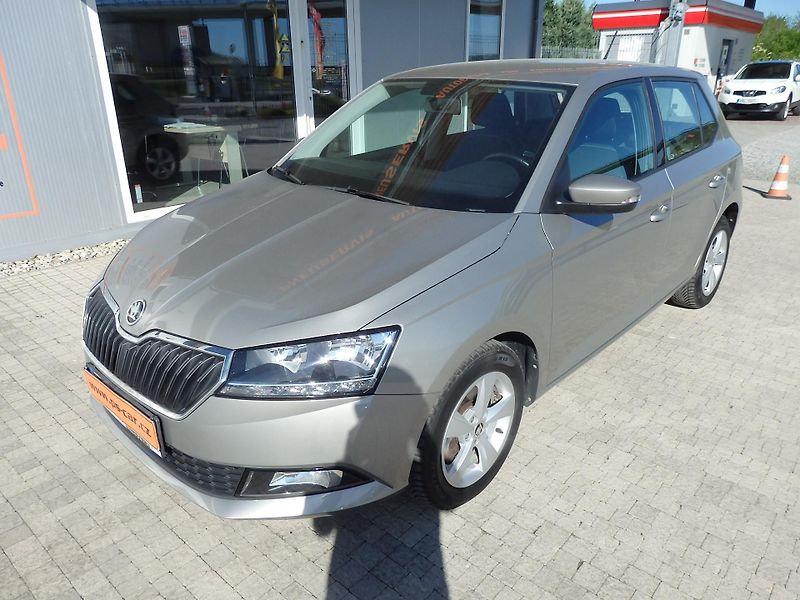 Škoda Fabia 1,0i 81kW KLIMA,najeto 59200km - fotka 2 z 15