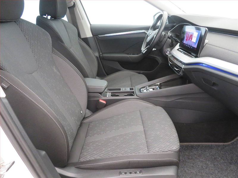 Škoda Octavia (2022) 2.0 TDI, Automat, Serv.kniha - fotka 9 z 16