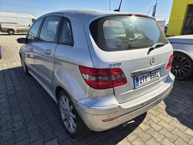 Mercedes-Benz Třídy B 170 Aut. - fotka 4 z 11
