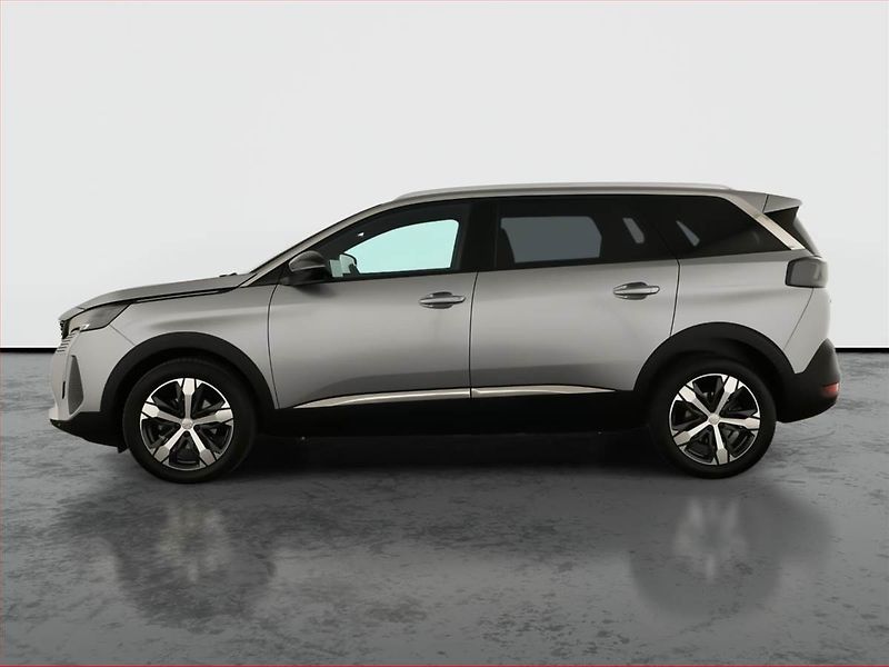 Peugeot 5008 (2024) Allure 1.5 BlueHDi - fotka 3 z 17