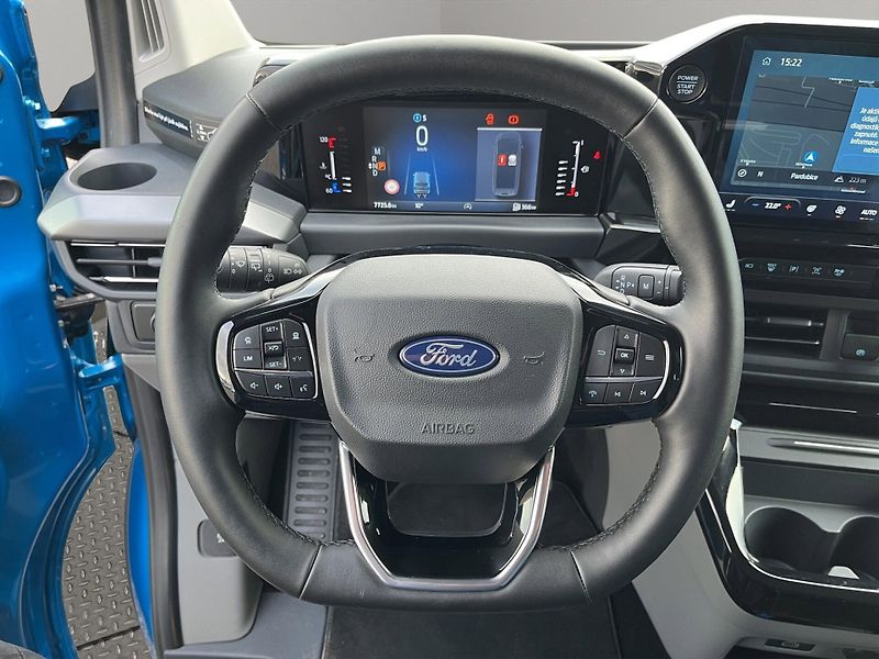 Ford Tourneo Custom (2025) Nugget L1 2.0 ecoblue 125kw, Č - fotka 11 z 30
