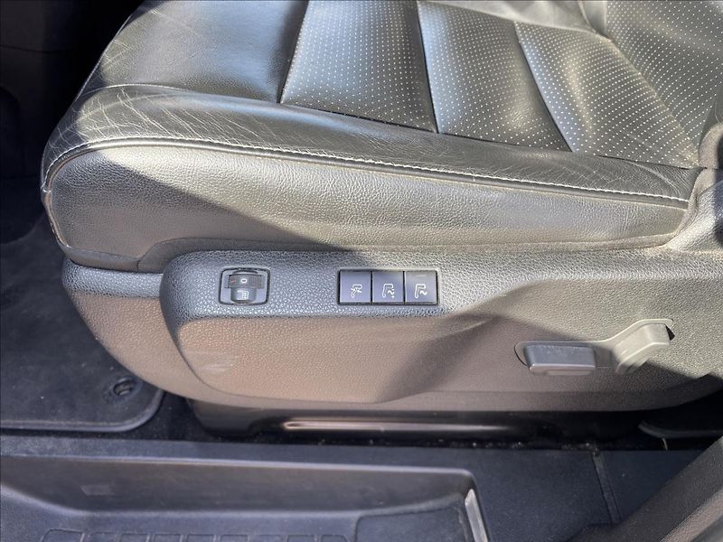 Citroën SpaceTourer 2,0 BlueHDi 130kW Shine  L1 - fotka 23 z 43
