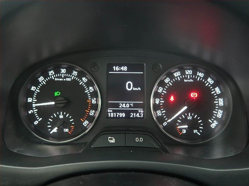Škoda Fabia (2014) Ambition 1.6 TDI - fotka 11 z 16