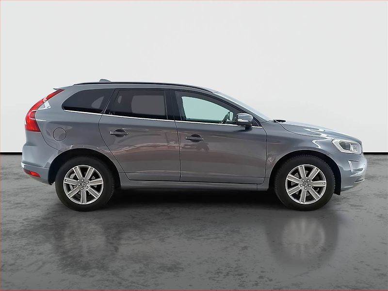 Volvo XC60 (2016) D3, Automat, Kůže, Navi - fotka 6 z 19