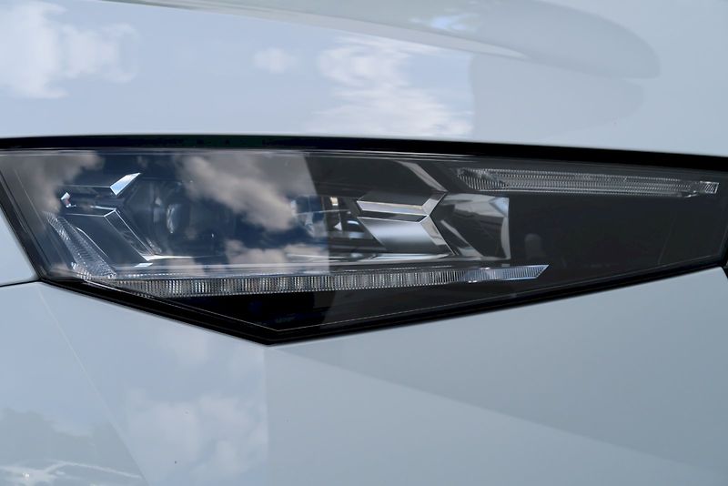 Škoda Scala (2025) Monte Carlo 1,5 TSi /110 kW DS - fotka 26 z 32