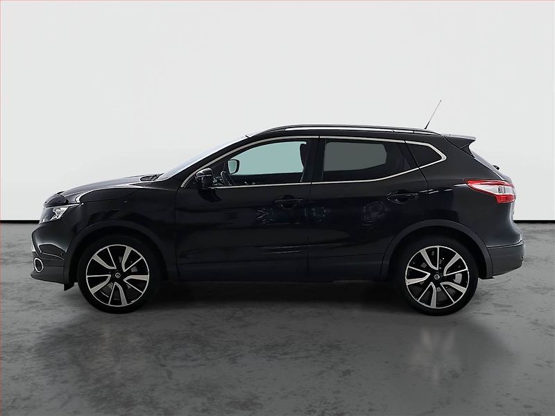 Nissan Qashqai (2015) 1.6 dCi, Automat, Kůže, Navi - fotka 3 z 19
