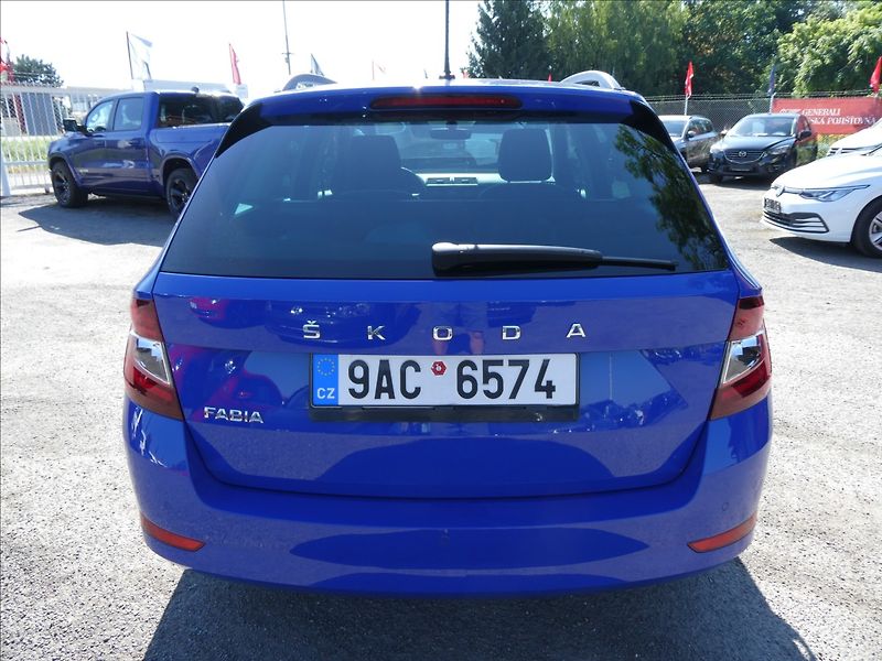 Škoda Fabia 1,0 TSi 70kW STYLE,2x kola,ČR - fotka 8 z 42