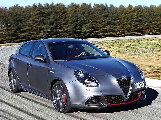 Alfa Romeo Giulietta.
