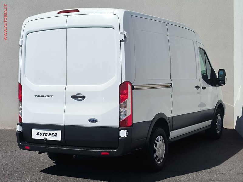 Ford Transit (2018) 2.0TDCi L2H2, Trend, AC - fotka 4 z 19