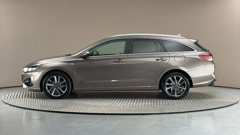 Hyundai i30 1.5 T-GDI Style Kombi - fotka 4 z 27
