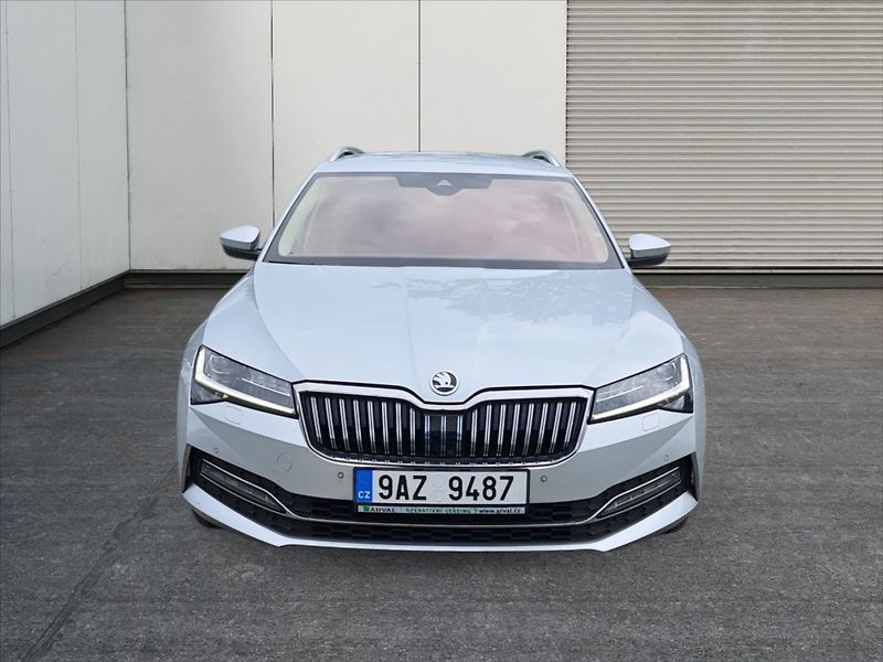 Škoda Superb 2,0 TDI 147 4x4 L&K DSG - fotka 3 z 11
