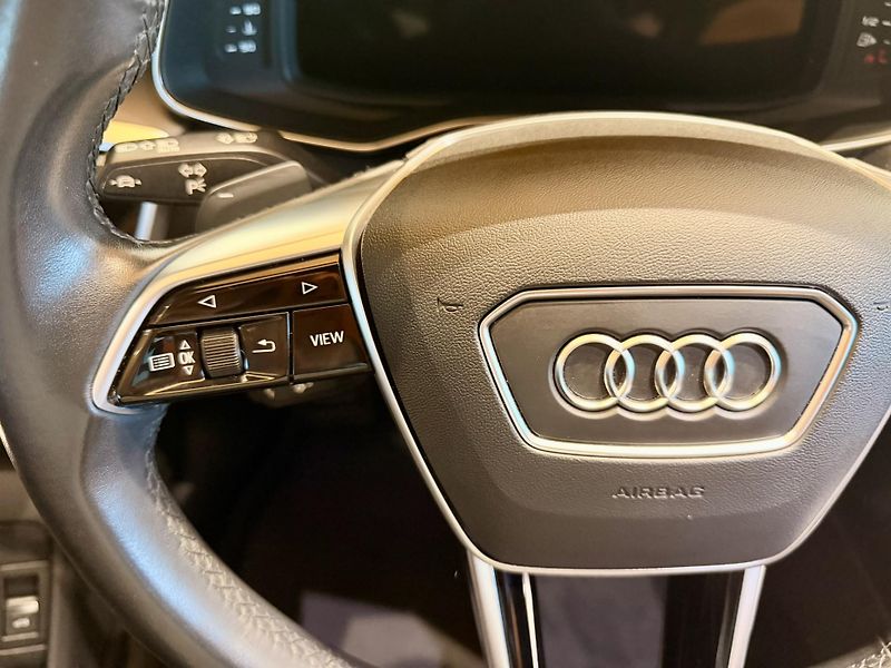 Audi A6 50 TDi quattro Tiptronic - fotka 18 z 37
