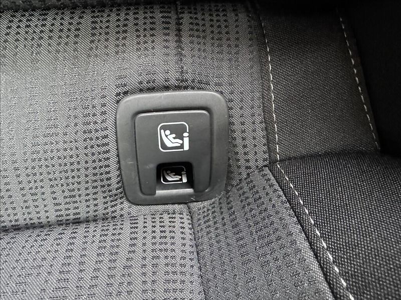 Škoda Superb 1,6 TDI Navi TZ park. kamera - fotka 20 z 50