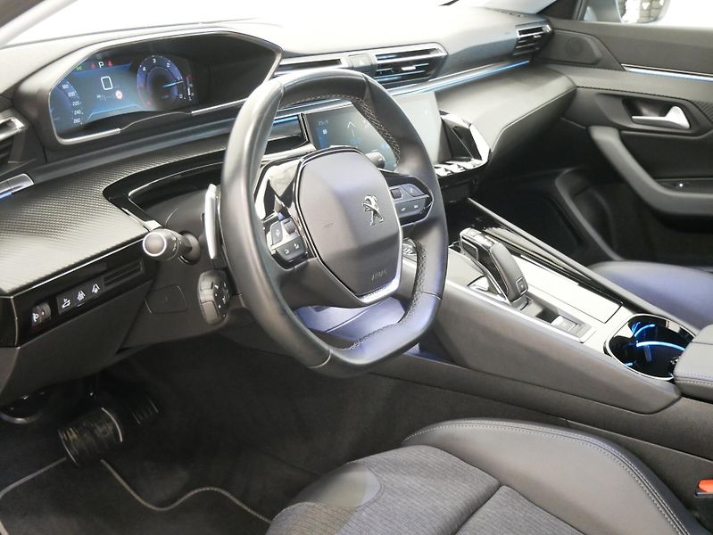 Peugeot 508 - fotka 14 z 27