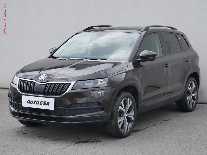 Škoda Karoq (2018) 1.6 TDI, ČR, Ambition, TZ - fotka 3 z 19
