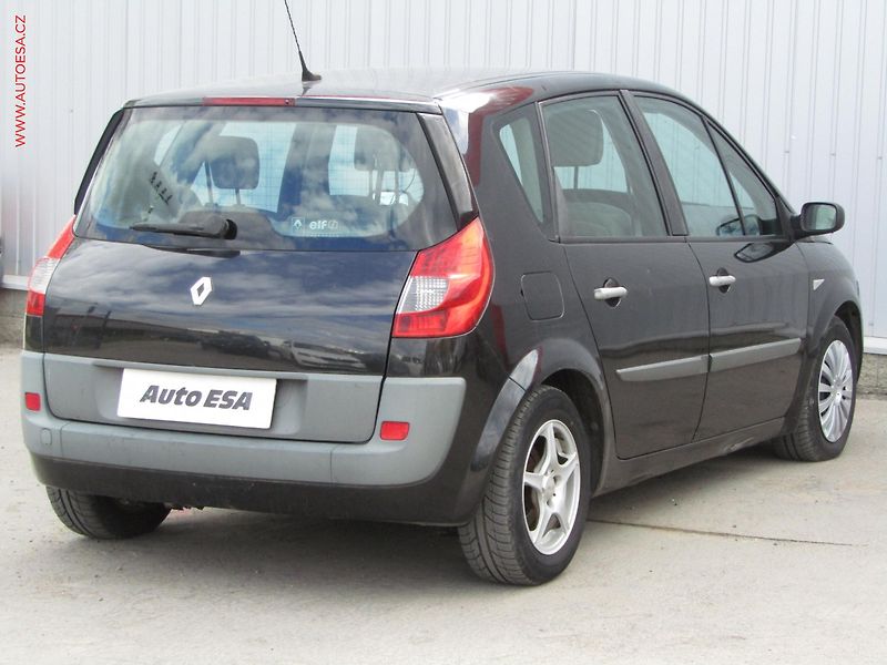 Renault Scénic (2008) 1.5 dCi, AC, tempo, navi - fotka 4 z 18