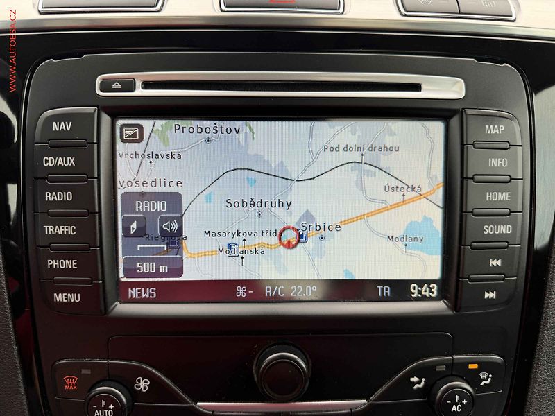 Ford Galaxy (2012) 2.2 TDCi, Titanium, xenon - fotka 16 z 16