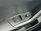 Volkswagen T-Cross Life 5G 1,0TSi - náhled 21