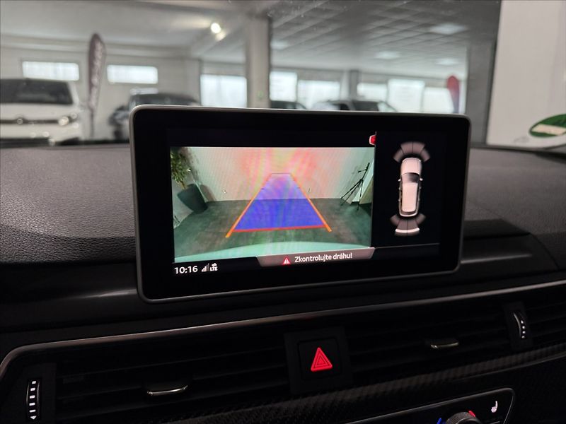 Audi RS 4 2,9   TFSI 450HP QUATTRO ALCA - fotka 18 z 45