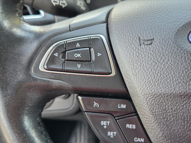Ford C-MAX 1,5 TDCi 88kW Titanium ČR  Tit - fotka 17 z 25
