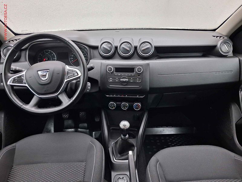 Dacia Duster (2021) 1.5dCi 4WD, 1.maj,ČR - fotka 8 z 16